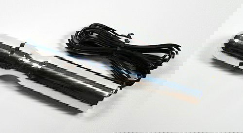 E-Stim Dildo aus massivem Metall